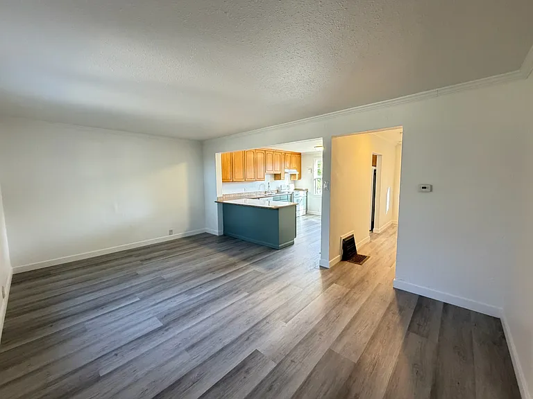 162 Calhoun St — Photo 12