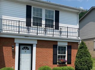 142 Silo Sq UNIT 15, Lewisburg, WV 24901