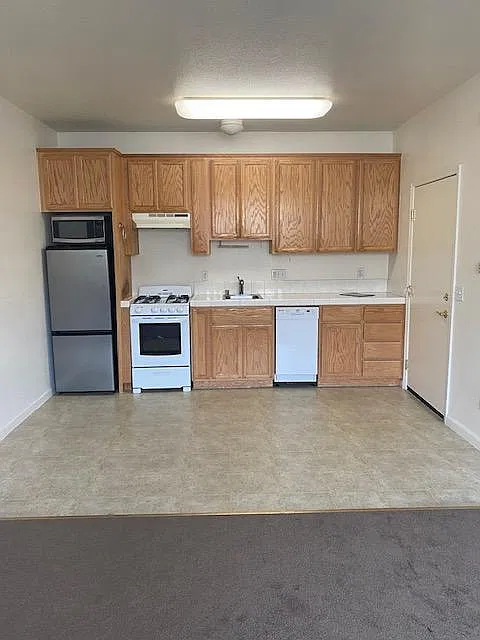 4077 Louis Krohn Dr — Photo 3