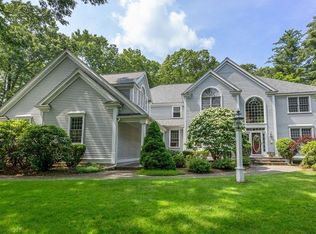 43 Meachen Ln, Sudbury, MA 01776