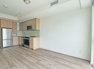 10 Deerlick Ct #403, Toronto, ON M3A 0A7
