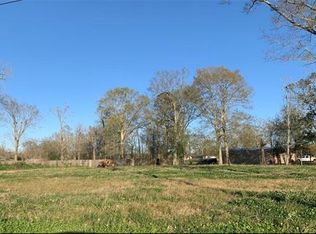 18074 River Rd, Montz, LA 70068