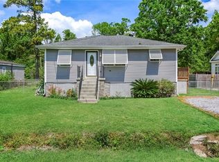 2920 Farmsite Rd, Violet, LA 70092