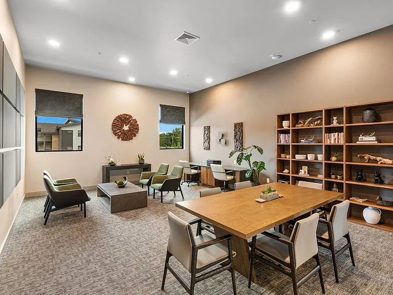 Nexus Point Apartments — Photo 15