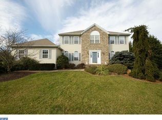 29 Cottage Place Dr, Robbinsville, NJ 08691