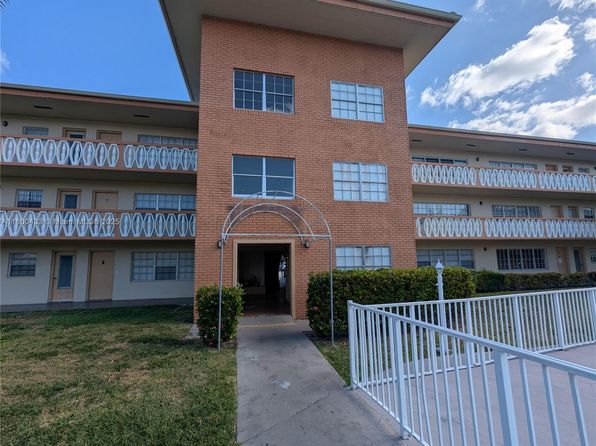 11855 NE 19th Dr APT 4