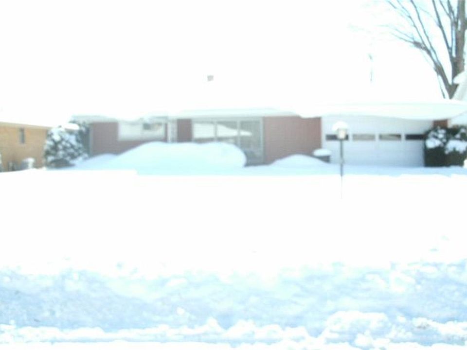 1st image of 2104 Dorwood Dr