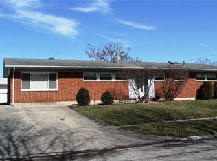 5283 Barrett Dr, Dayton, OH 45431