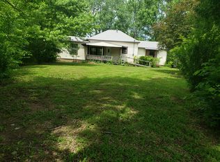 105 N Walnut St, Toronto, KS 66777