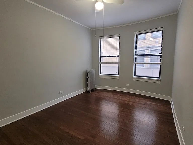 5501-5513 S Everett Ave — Photo 30