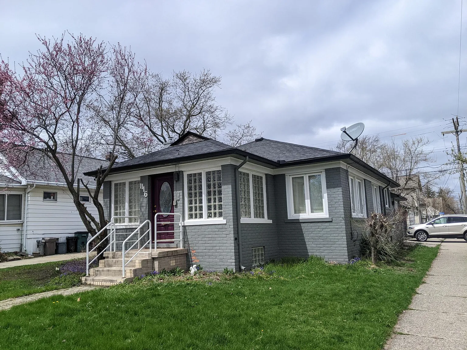 1116 Harvard Rd photo 1