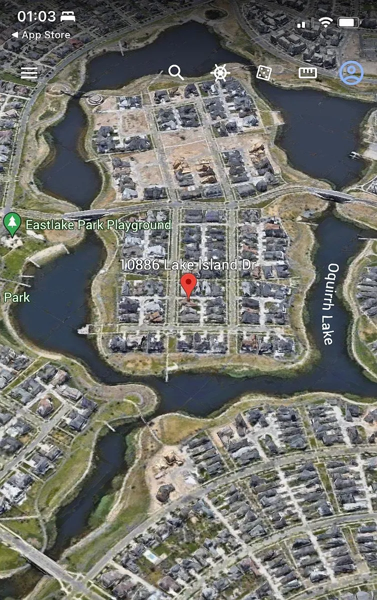 Building Photo - 10886 S Lake Island Dr