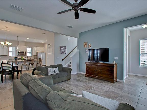 5th image of 5932 Village Center Dr