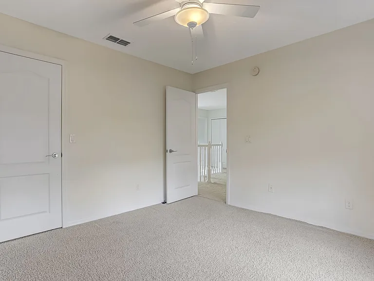 140 Oceans Edge Dr — Photo 49