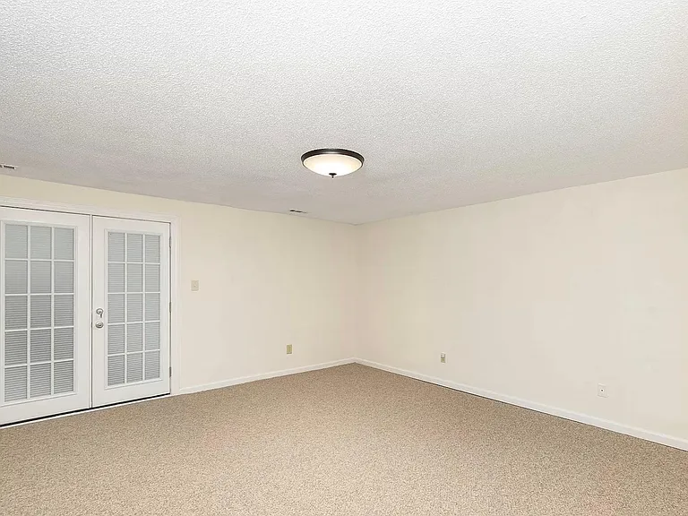 1140 Villa Green Ct — Photo 23