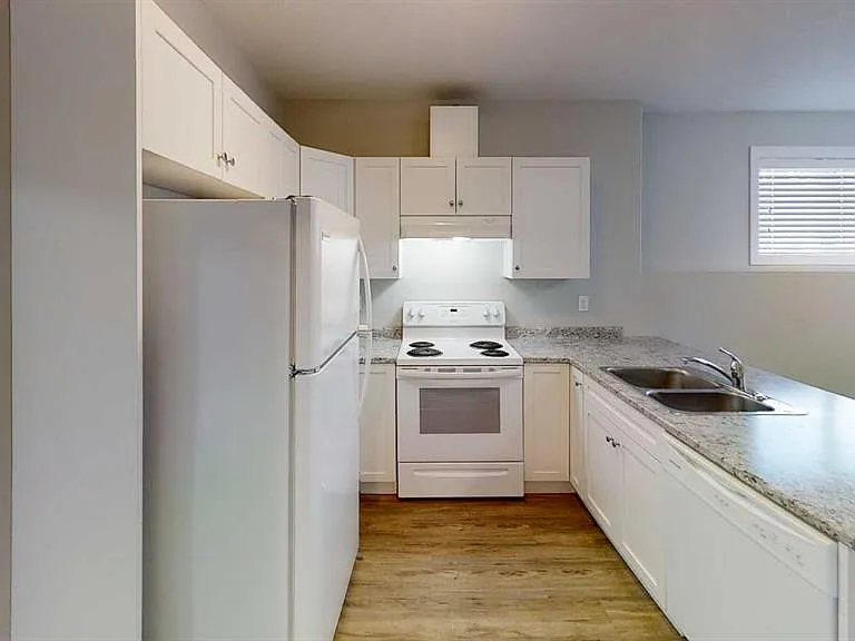 9503 112th Ave #202B — Photo 6