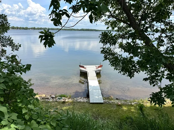 43404 Bills Beach Rd, Dent, MN 56528