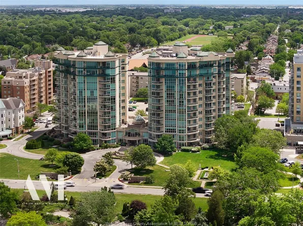 4955 Riverside Dr E #804, Windsor, ON N8Y 5A3