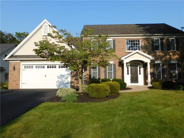 102 Stratford Ln, Rochester, NY 14612
