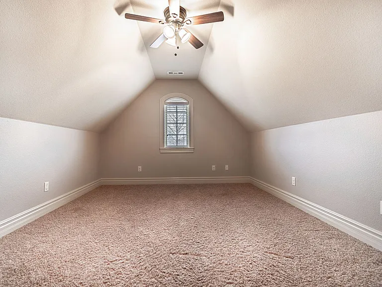 3704 W Legacy Ln — Photo 11