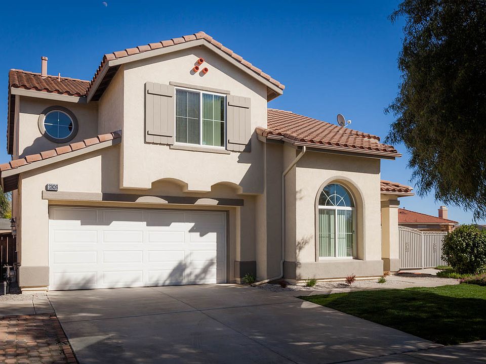 1st image of 33626 Delphinium Ln