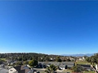 608 Balboa Dr #B, Corona, CA 92879