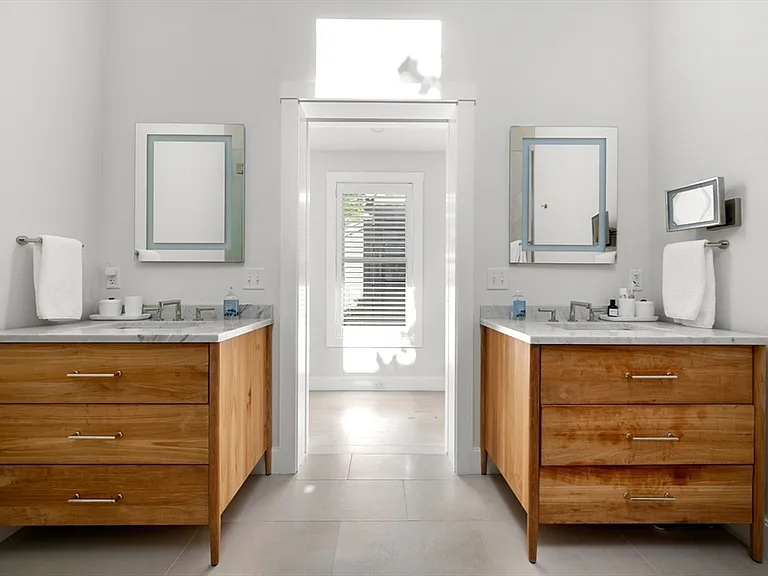 1 Doc Ryder Dr — Photo 29