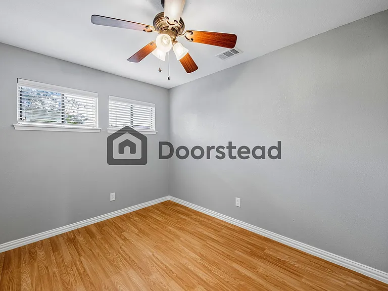 616 Shady Brook Dr — Photo 21