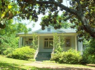 104 Simmons St, Water Valley, MS 38965