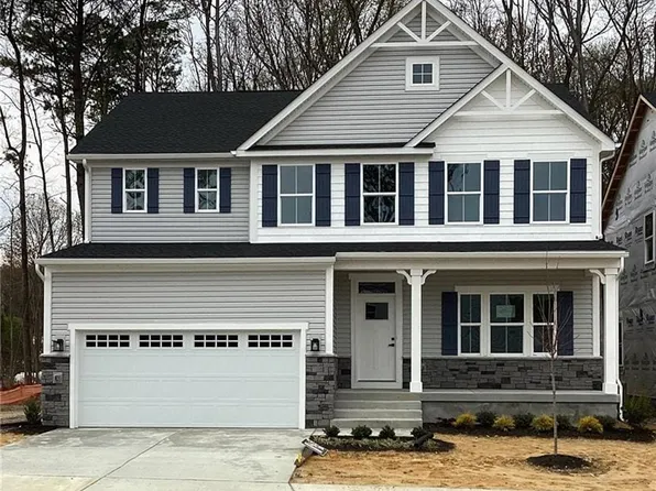 303 Legacy Blvd, Poquoson, VA 23662