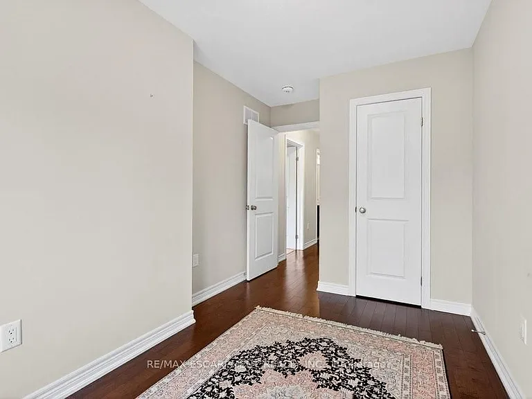 377 Glancaster Rd #16 — Photo 37