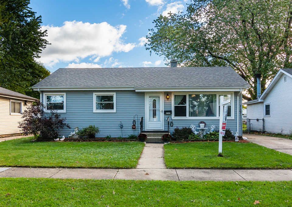 1st image of 8709 S 51st Ave