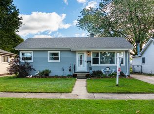 8709 S 51st Ave, Oak Lawn, IL 60453