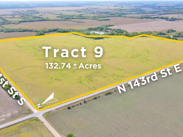SW C Of E #101, Valley Center, KS 67147