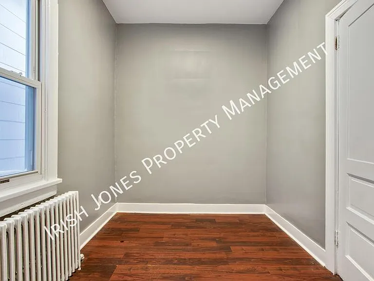 190 Whitney Pl #LOWER - UTILITIES IN — Photo 11