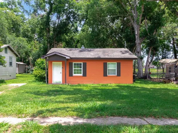 1502 Pepper Dr, Tallahassee, FL 32304