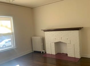 1500 W Pratt Blvd, Chicago, IL 60626
