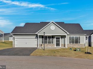 12 Osprey Ct #A13, Gettysburg, PA 17325