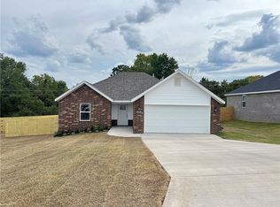248 Presley Loop, Huntsville, AR 72740