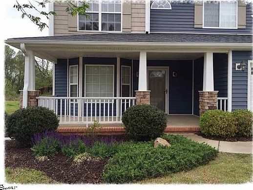1st image of 205 Finley Hill Ct