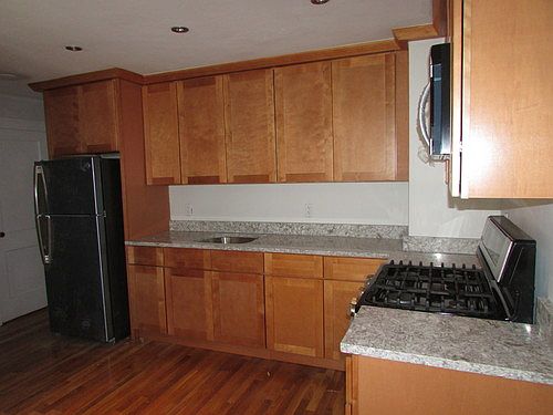 2nd image of 49 Hodges Ave APT 2L