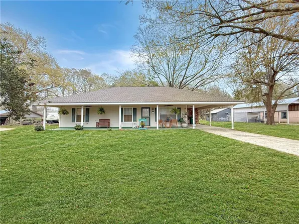 49056 Stafford Rd, Tickfaw, LA 70466