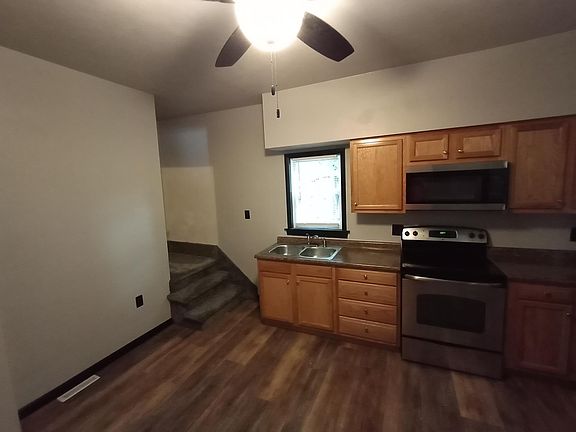 2nd image of 58 Depot St