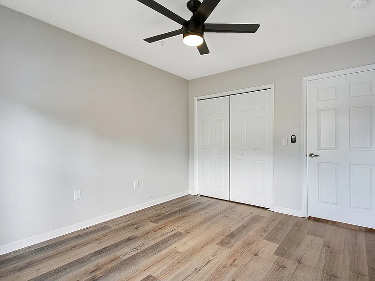 3656 N Goldenrod Rd — Photo 24