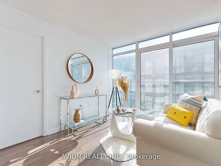 36 Lisgar St #2106E — Photo 5