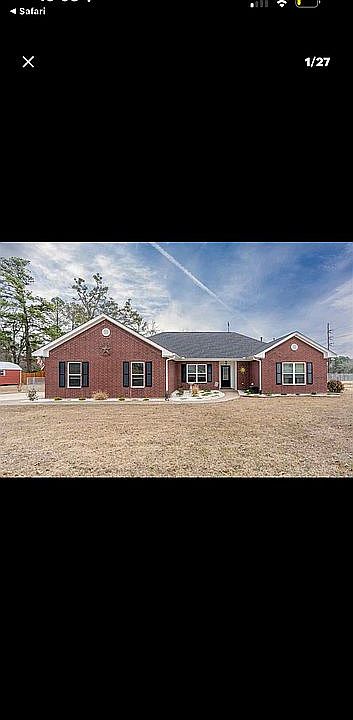 1st image of 121 Oak Hill Ln