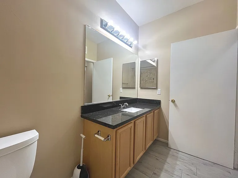 673 Peachy Canyon Cir #103 — Photo 44