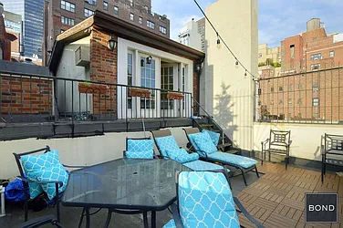 Rented by Bond New York