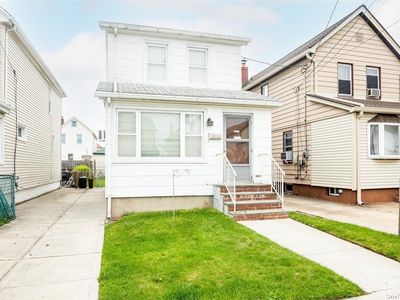 221-21 106th Ave, Queens Village, NY, 11429