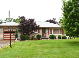 23 Canterbury Dr, Lincolnshire, KY 40220